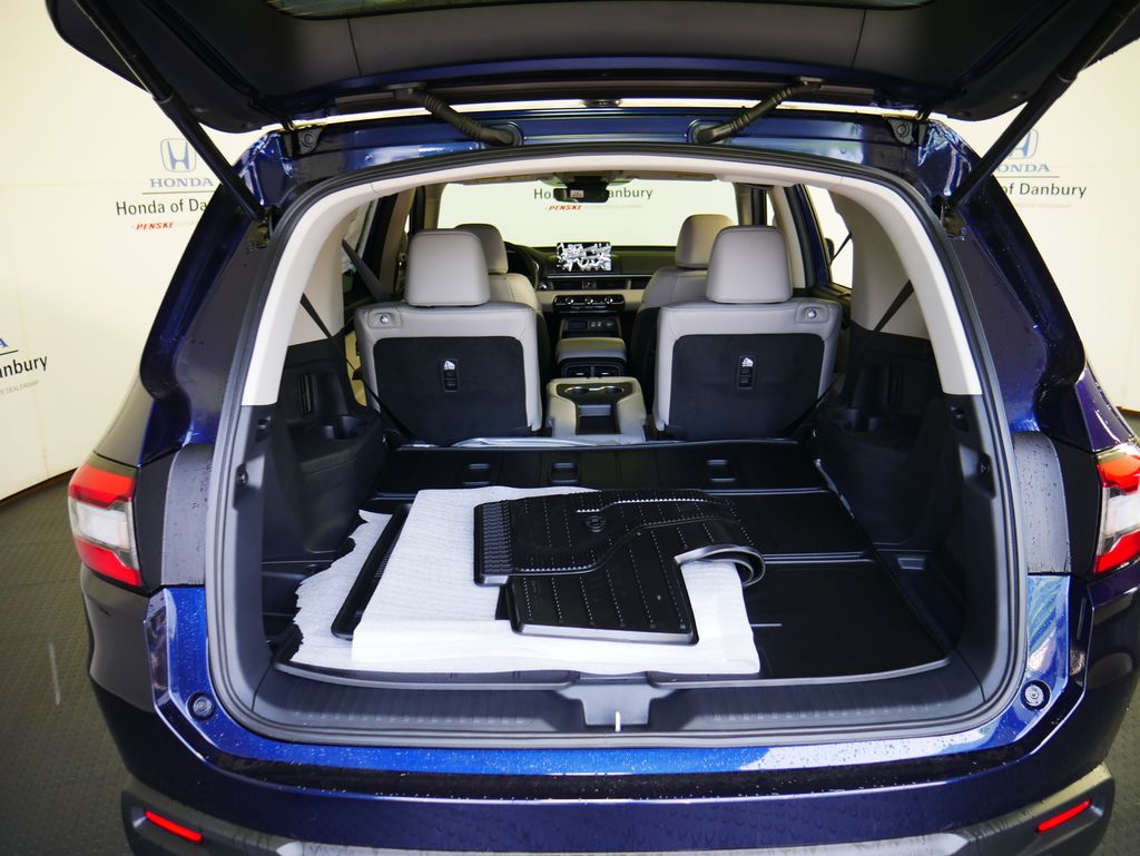 2025 Honda Pilot EX-L 6