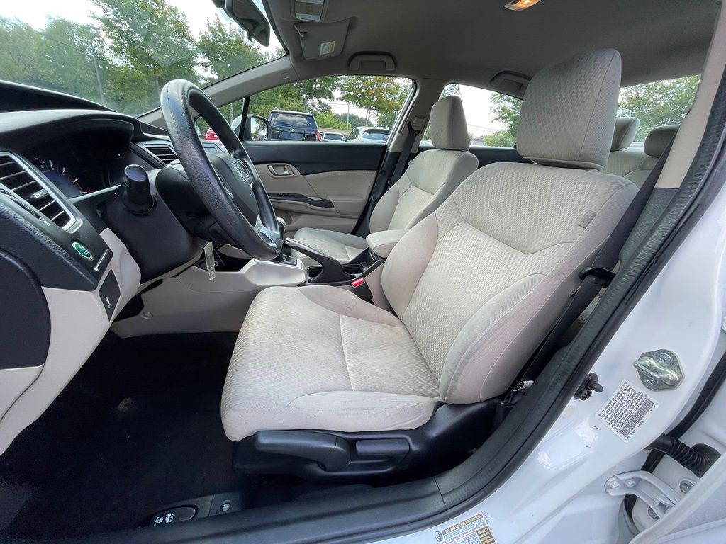 Thumbnail: 2015 Honda Civic - 26