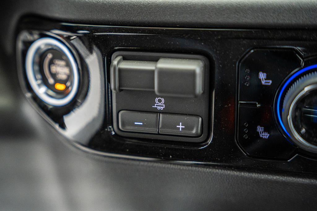 ChevroletSilverado 150025