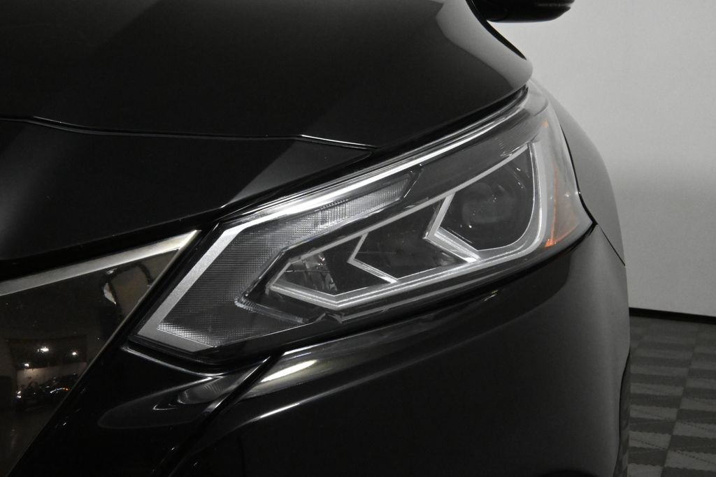 Thumbnail: 2019 Nissan Altima - 12