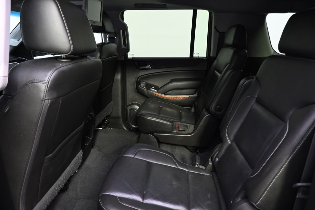 Used 2019  Chevrolet Premier image 16