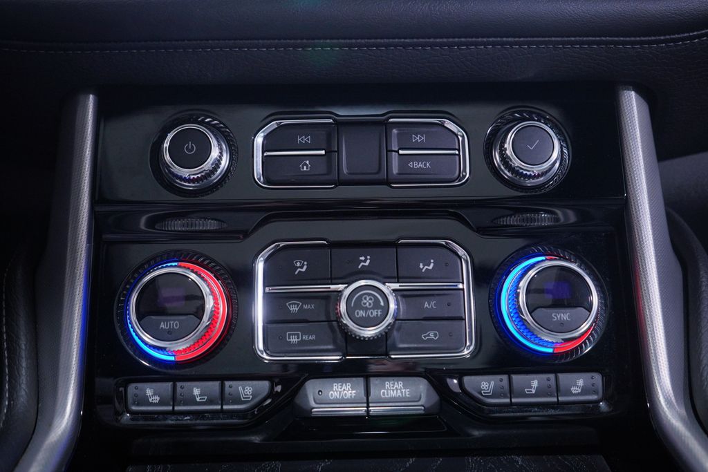 Thumbnail: 2021 GMC Yukon XL - 14