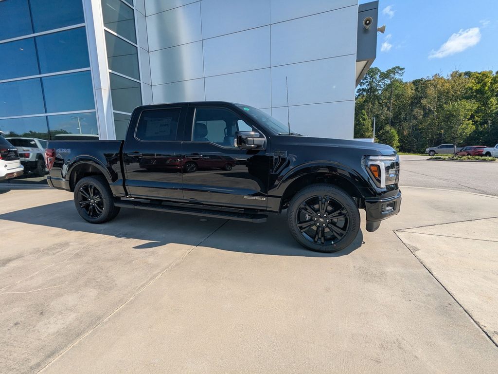 2025 Ford F-150 LARIAT