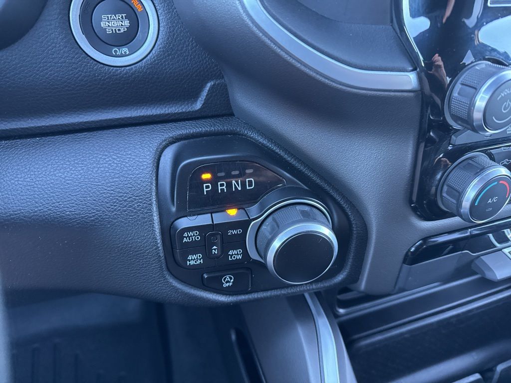 Certified Used 2022 Black Ram Big Horn/Lone Star image 51