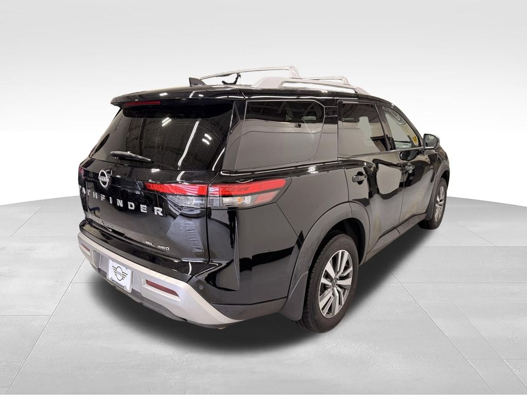 Thumbnail: 2024 Nissan Pathfinder - 6