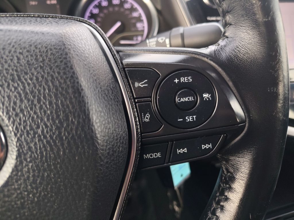 Used Car 2020 Toyota Camry  Se For Sale Under $20,000 In Austin, Texas