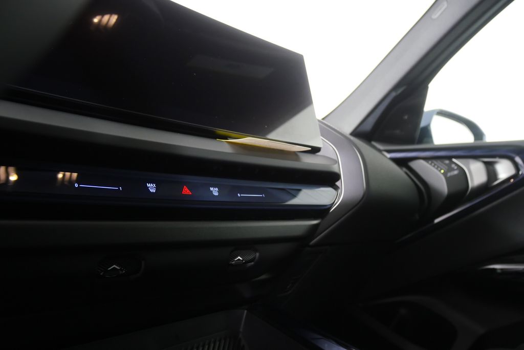 Thumbnail: 2026 BMW X3 - 18
