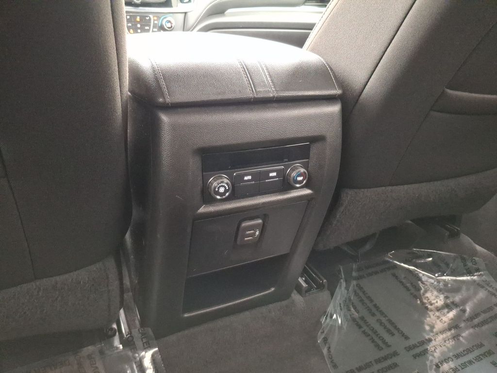 Used 2023 Chevrolet Traverse SUV