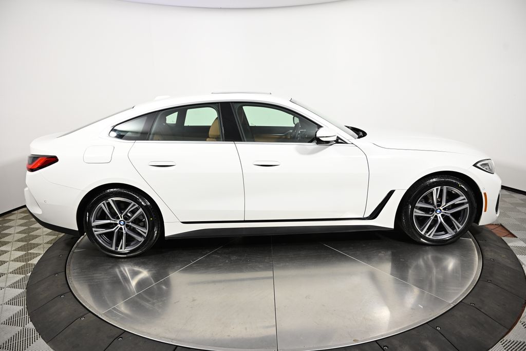 Thumbnail: 2024 BMW 4 Series - 6