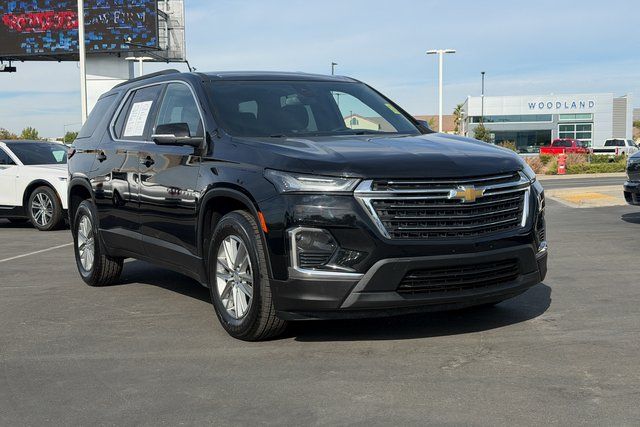2023 Chevrolet Traverse LT Cloth AWD
