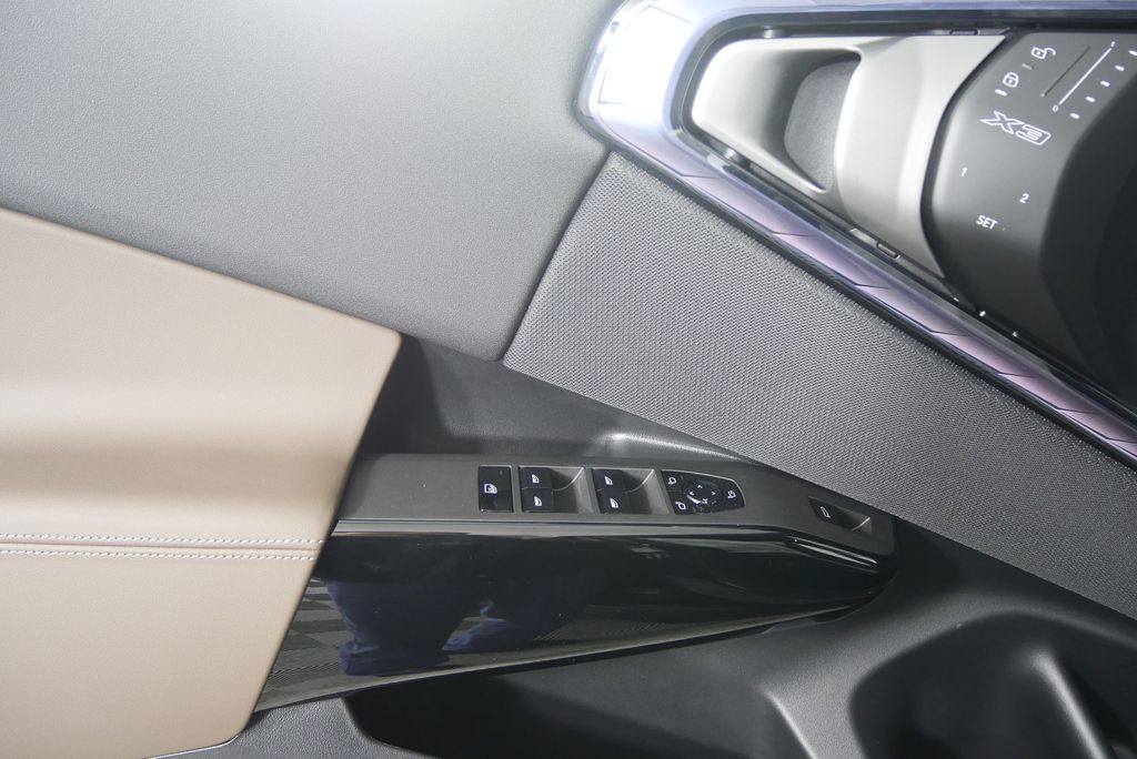 Thumbnail: 2026 BMW X3 - 8