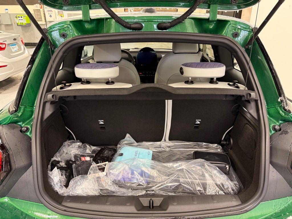 Thumbnail: 2026 MINI Cooper - 20