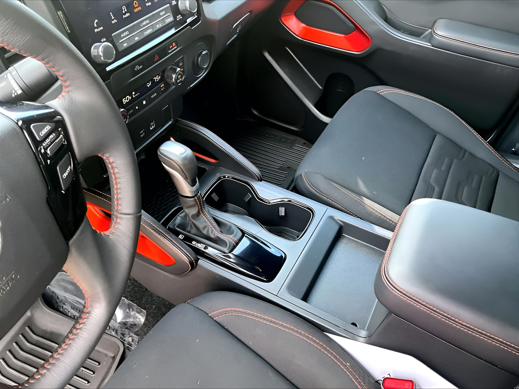 Used 2024 Nissan Frontier PRO-X 4D Crew Cab