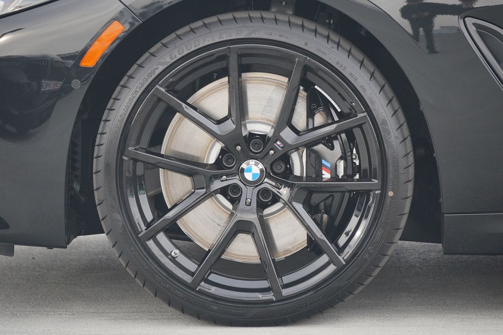 Thumbnail: 2026 BMW 8 Series - 5