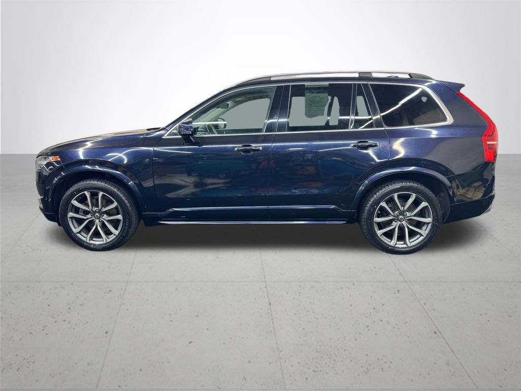 2019 Volvo XC90 T5 Momentum