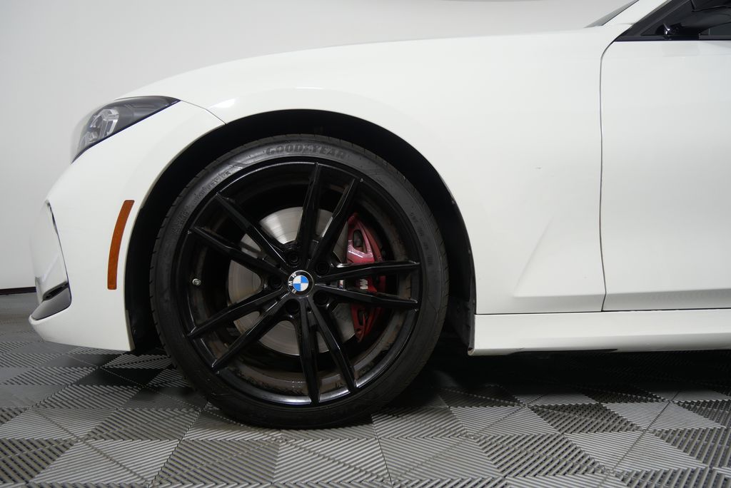 2023 BMW 3 Series 330i 8