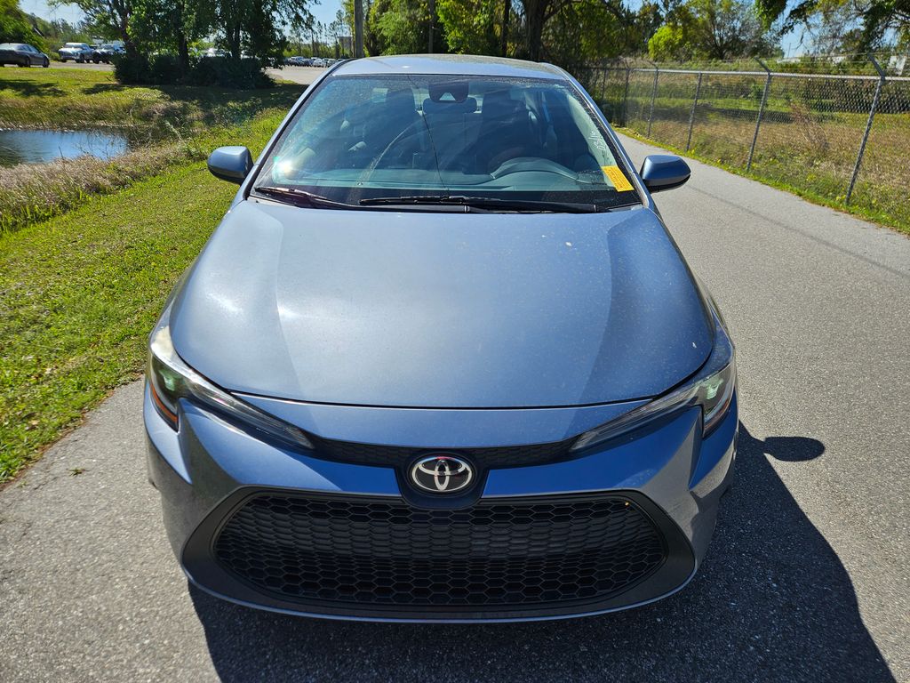 2021 Toyota Corolla LE 8