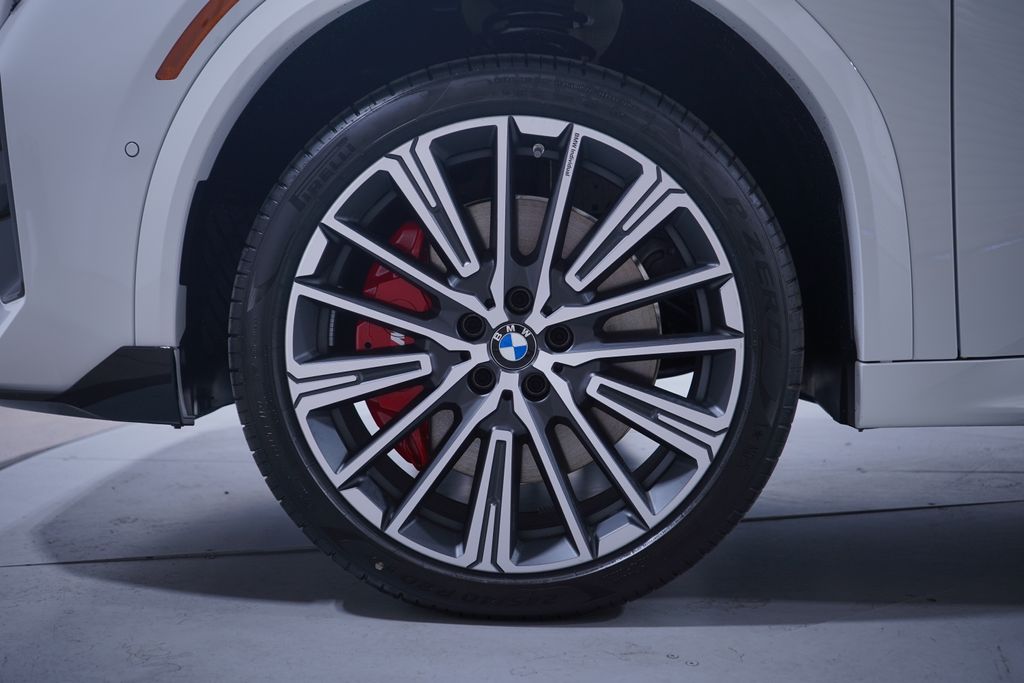 Thumbnail: 2025 BMW X2 - 2
