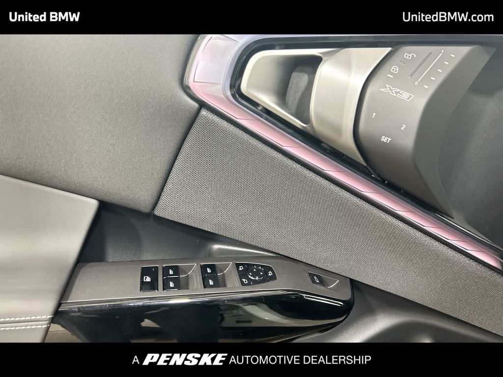 Thumbnail: 2026 BMW X3 - 11