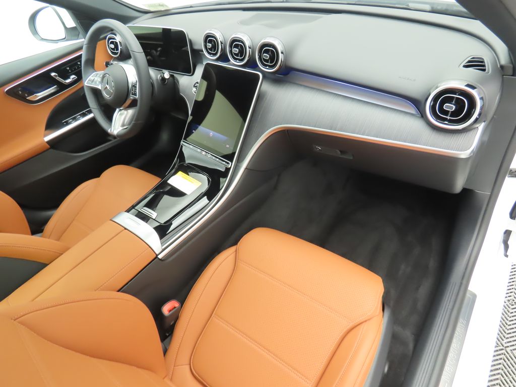 Thumbnail: 2025 Mercedes-Benz C-Class - 18