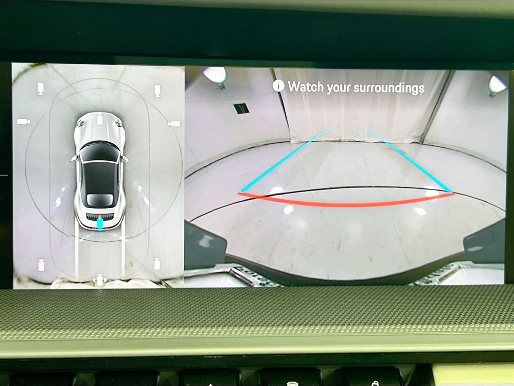 Thumbnail: 2026 Porsche 911 - 17