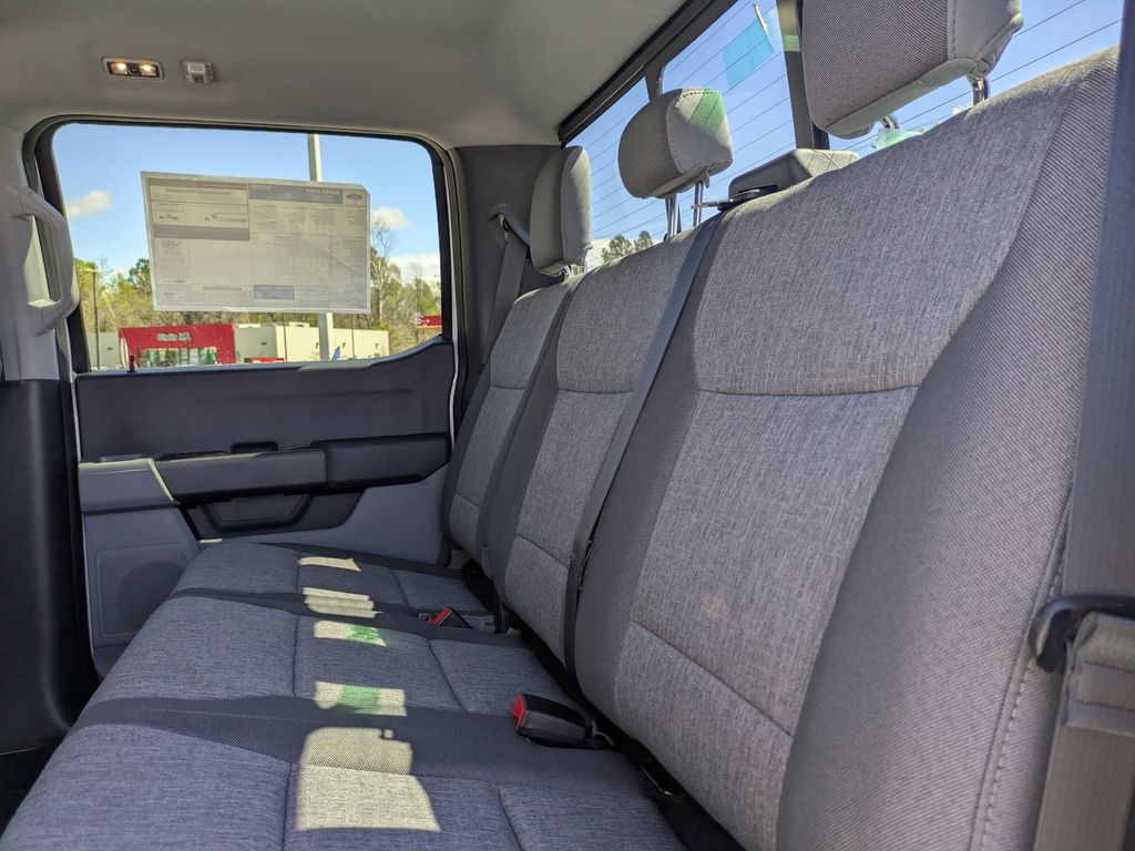 2026 Ford F-350 Super Duty XL