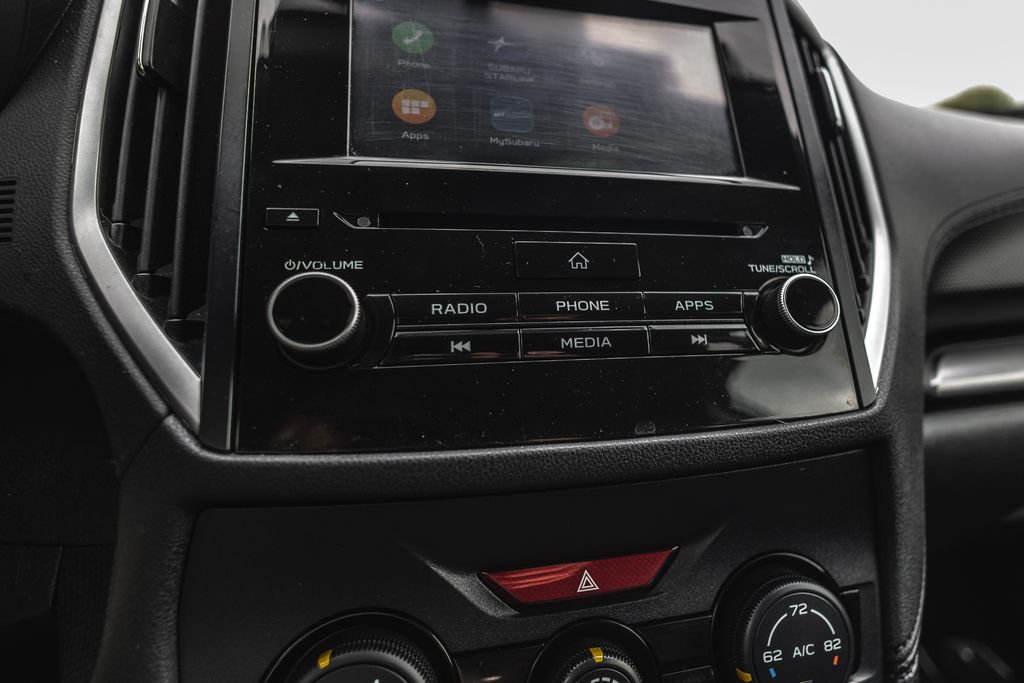 2019 Subaru Forester Premium thumbnail 16