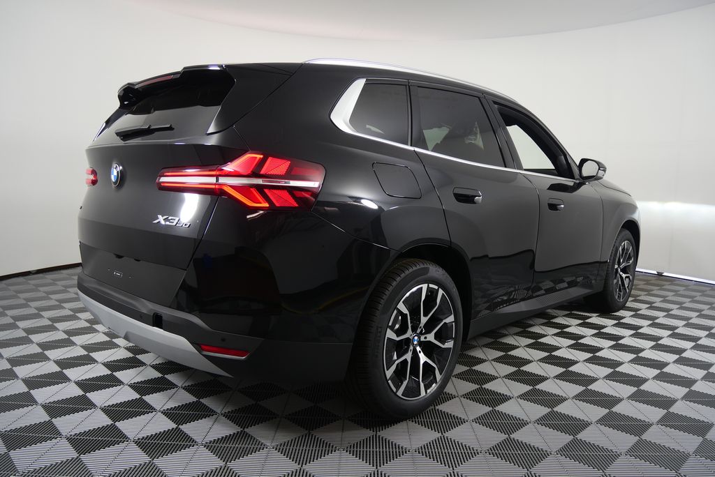 Thumbnail: 2025 BMW X3 - 3