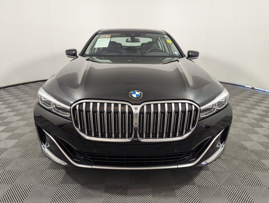 2022 BMW 7-Series 740i xDrive photo