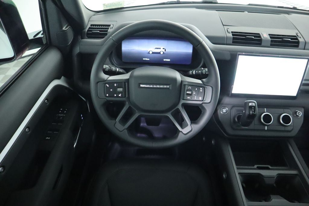 2025 Land Rover Defender 110 11