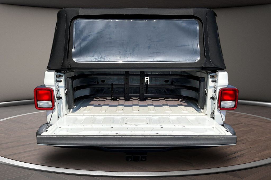 Used 2020 Jeep Gladiator Truck