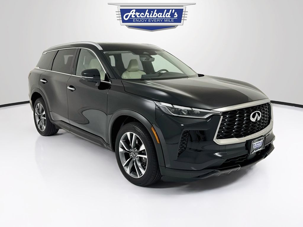 2023 INFINITI QX60 Luxe AWD