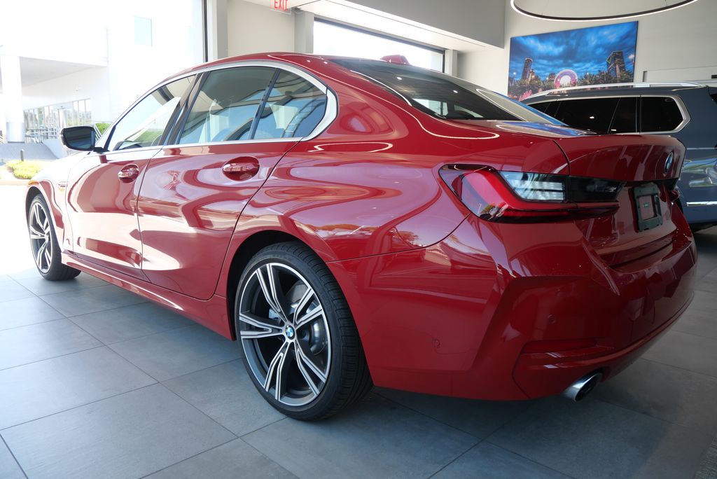 2024 BMW 3 Series 330i 4