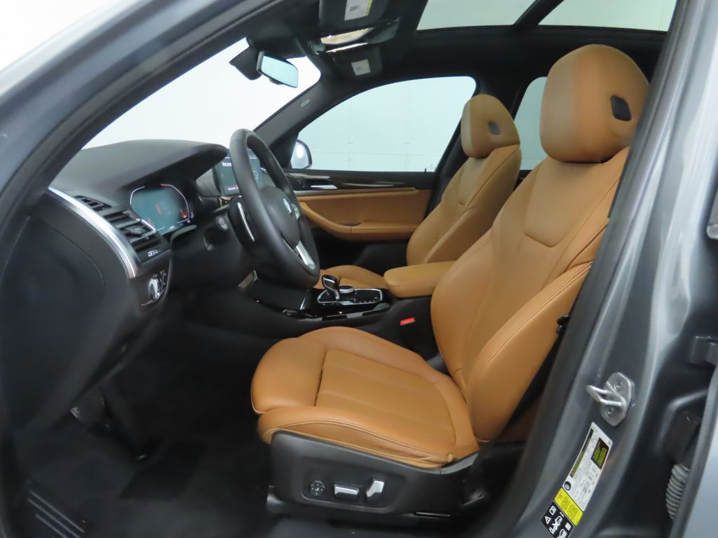 Thumbnail: 2023 BMW X3 - 21