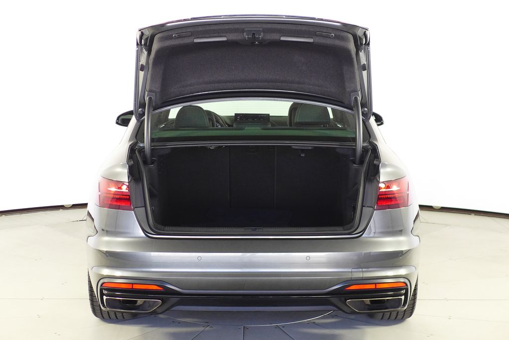 Thumbnail: 2023 Audi A4 - 10