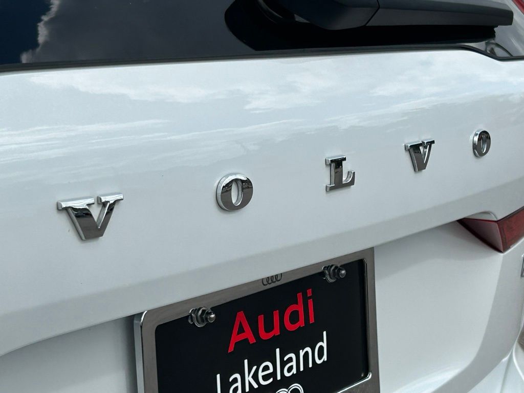 Used 2023 White Volvo B5 Plus Bright Theme image 55