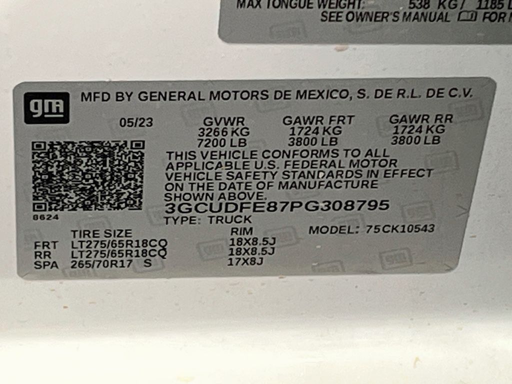 Used 2023 Summit White Chevrolet LT Trail Boss image 34