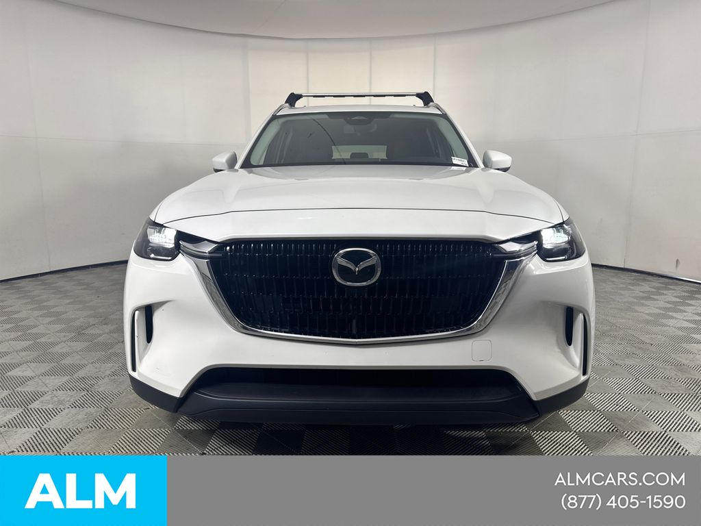 Used 2024 White Mazda Preferred image 3