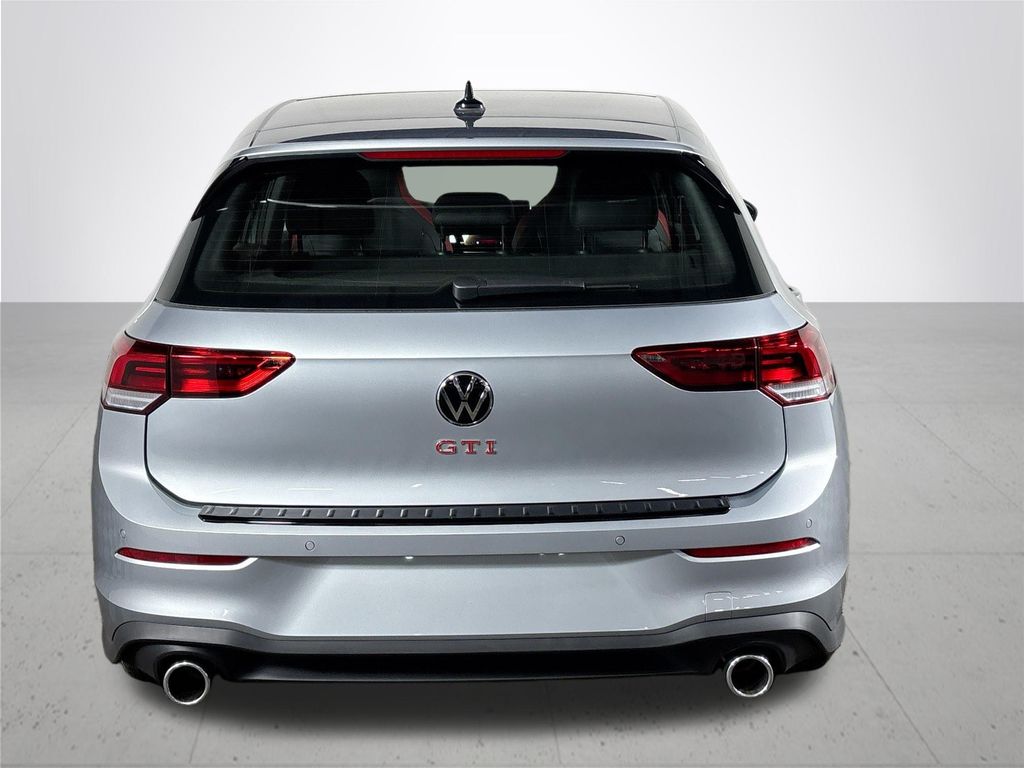 2025 Volkswagen Golf GTI 2.0T SE