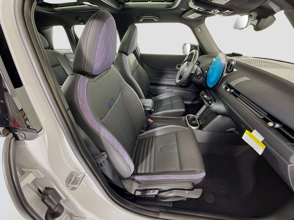 Thumbnail: 2026 MINI Cooper - 22