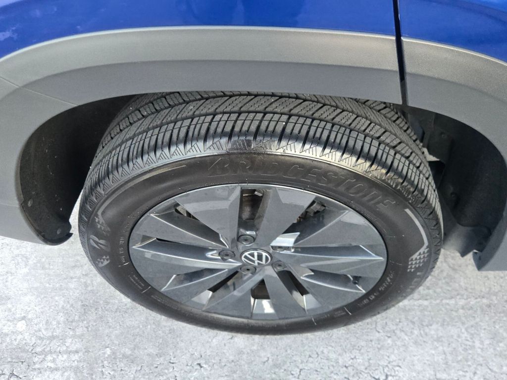 2024 Volkswagen Taos - $19,395