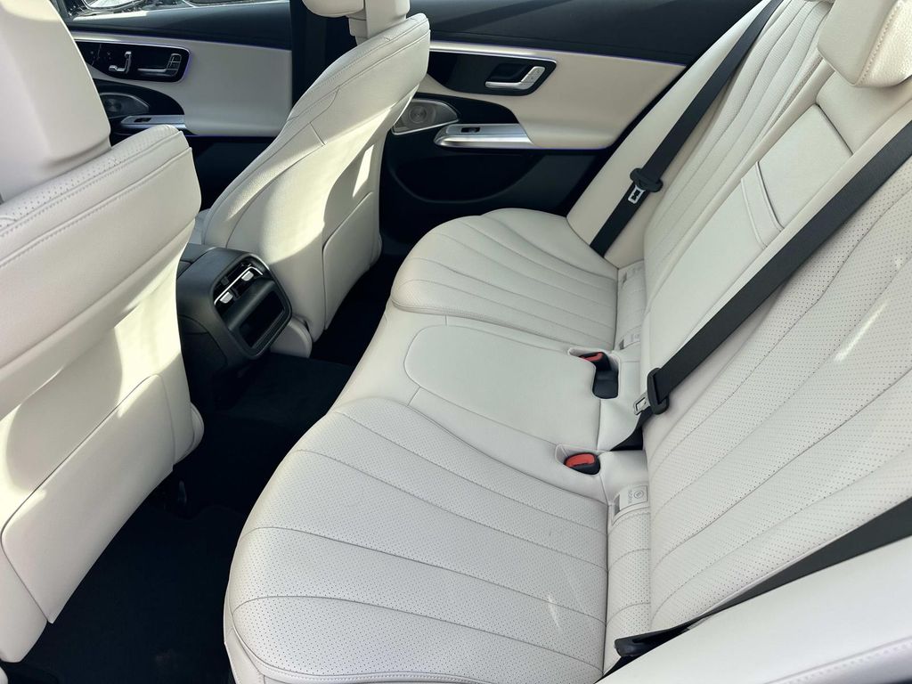 Thumbnail: 2026 Mercedes-Benz E-Class - 13