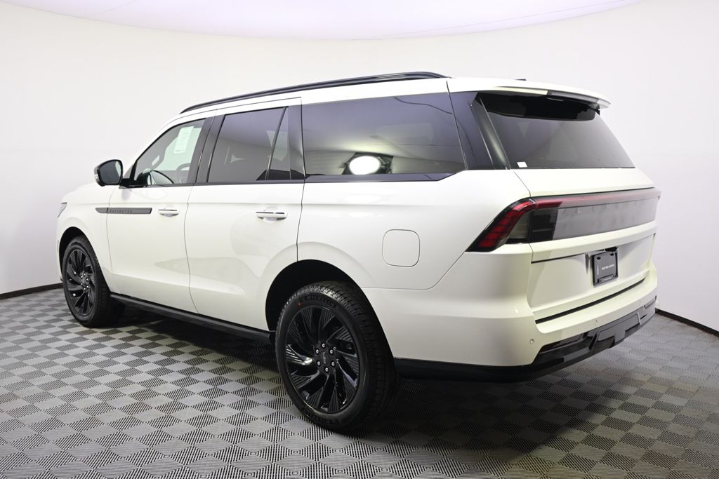 New 2026 White Lincoln Reserve image 3