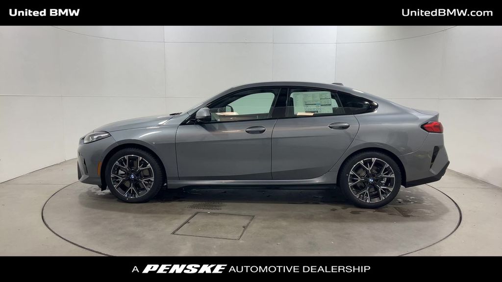 Thumbnail: 2026 BMW 2 Series - 5