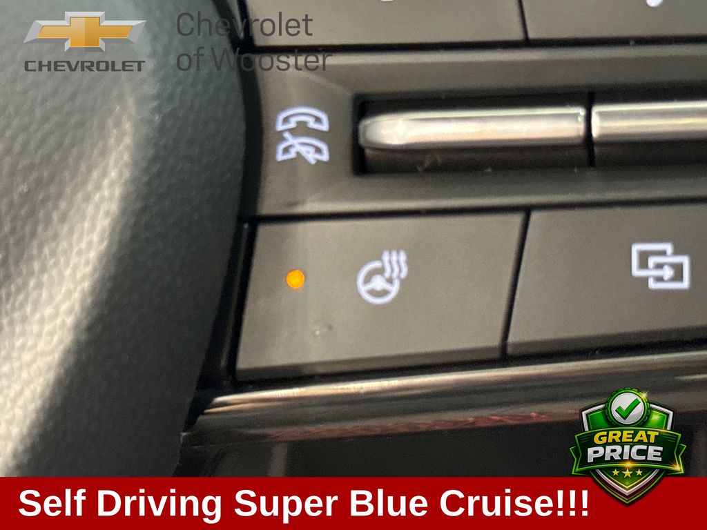 2025 Chevrolet Equinox EV RS - Photo 4