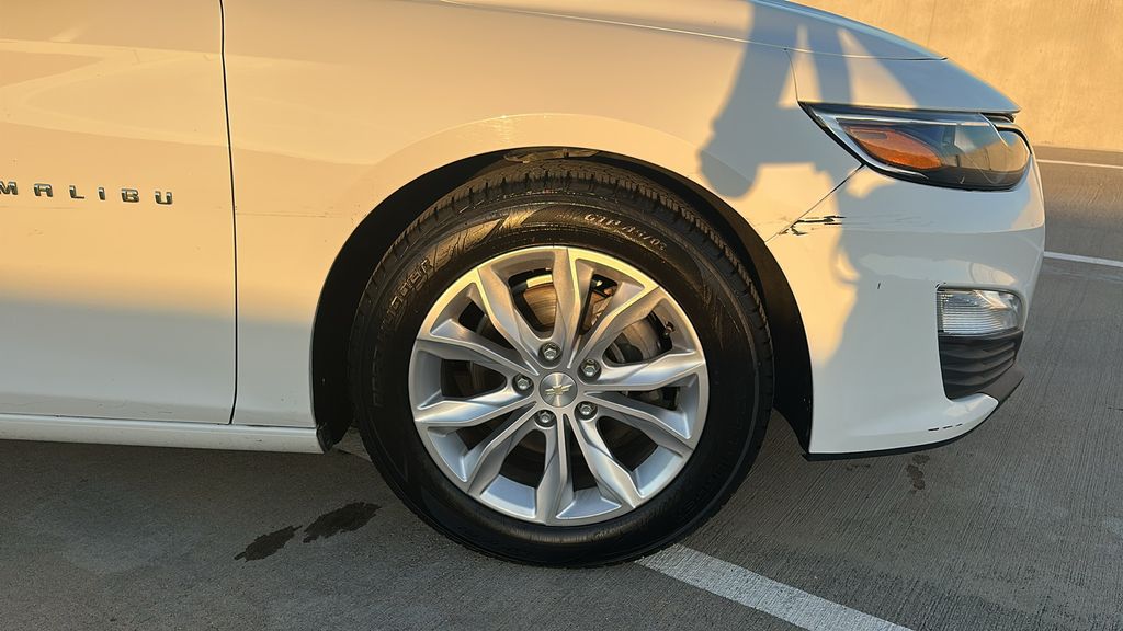 2020 Chevrolet Malibu LT White at Emmons Autoplex