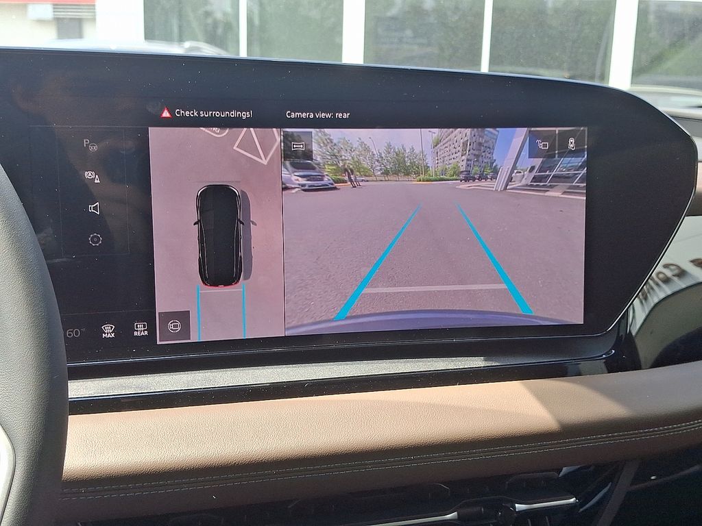 2025 Audi e-tron Premium 14
