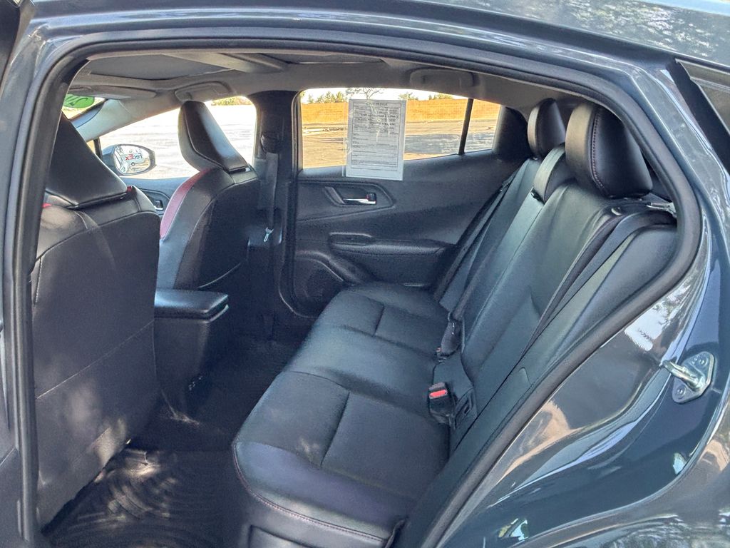 Thumbnail: 2023 Toyota Prius Prime - 25