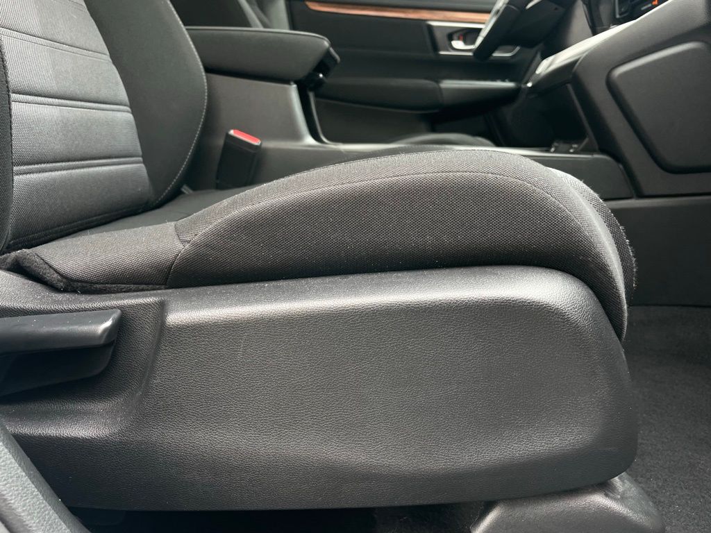 2022 Honda CR-V EX 32