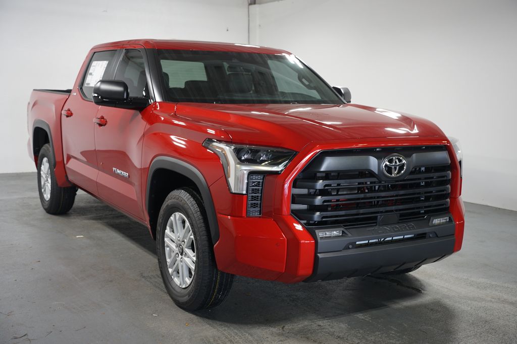 Thumbnail: 2025 Toyota Tundra - 3